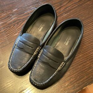 Super comfortable loafers!  Great for work.